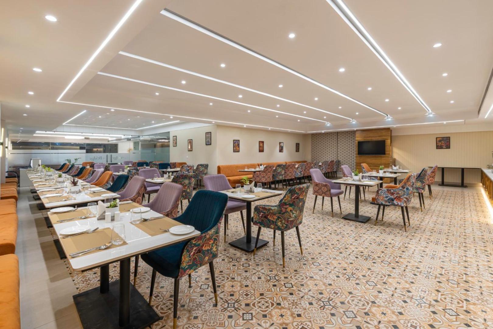 Clarks Inn Suites Agra Near Tajmahal Kültér fotó